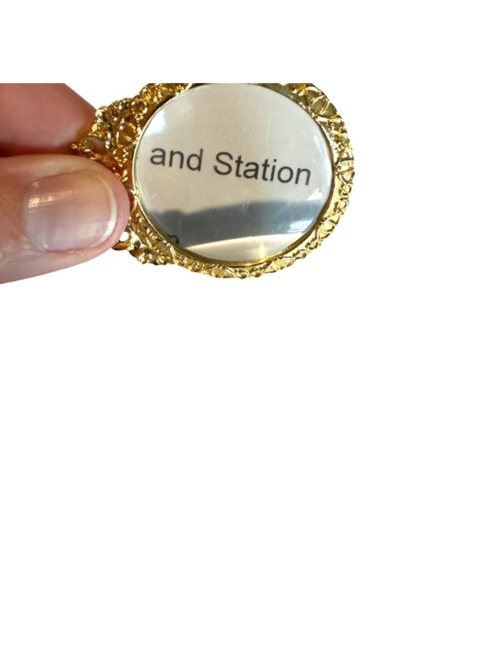 VTG Gold Handheld Magnifying Glass Pendant Ornate Frame Design Victorian Style - Picture 5 of 6